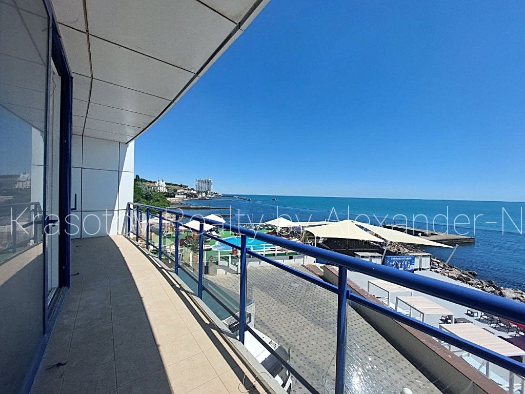 продажа трехкомнатной квартиры номер A-174235 в Приморском районе, фото номер 20